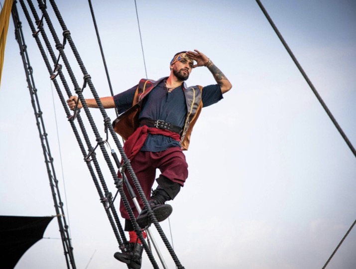 Wild Cabo Tours: Pirate Sunset Dinner Cruise